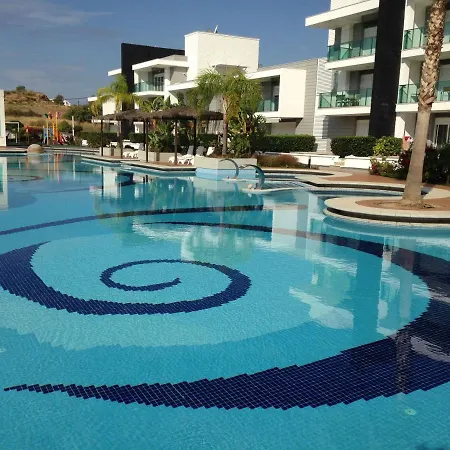 Daire Outstanding 2 Bed Home B 2 -3 In 5 Star Community Overlooking The Pool Side