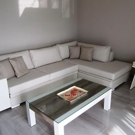 Outstanding 2 Bed Home B 2 -3 In 5 Star Community Overlooking The Pool Apartmán *